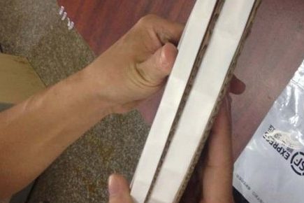 表面起棱角的破坏性胶带