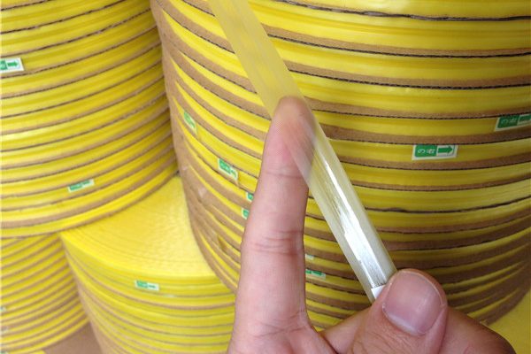 黄色离型膜中胶封缄胶带